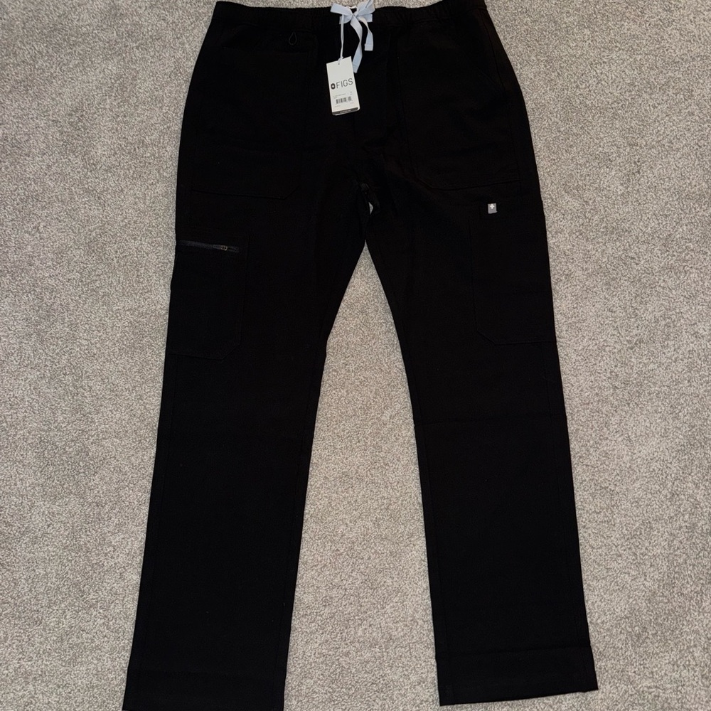 Figs Men's Black Pants - Picture 3 of 3